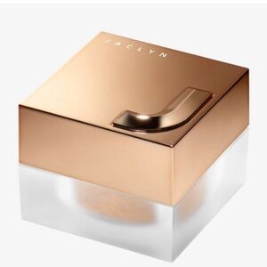 Jaclyn cosmetics luminous powder in dew me